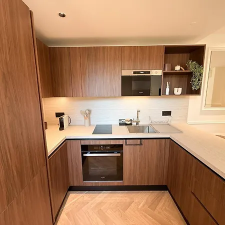 The Forville Elegant 2 Bedroom In The Heart Of *